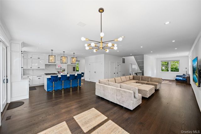 128 Priscilla Avenue, Flanders, NY 11901