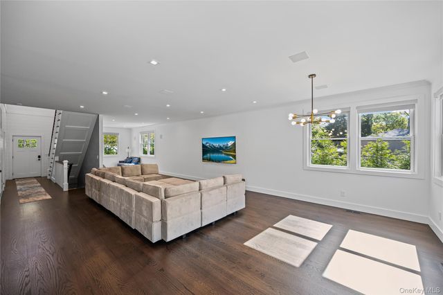 128 Priscilla Avenue, Flanders, NY 11901