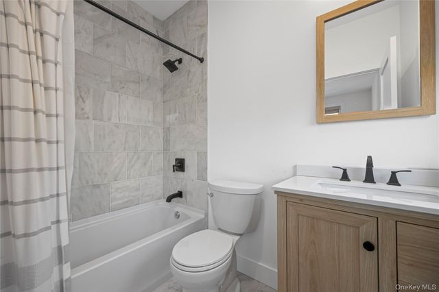 128 Priscilla Avenue, Flanders, NY 11901