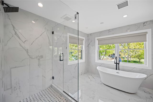 128 Priscilla Avenue, Flanders, NY 11901