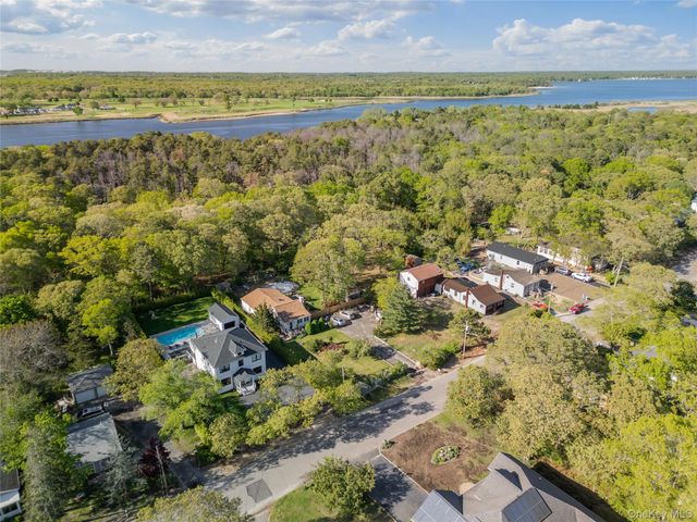 128 Priscilla Avenue, Flanders, NY 11901