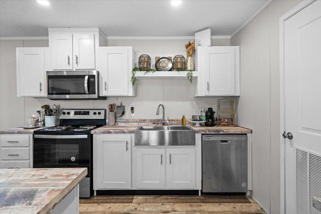 3277 Hurricane Road, Rocky Face, GA 30740