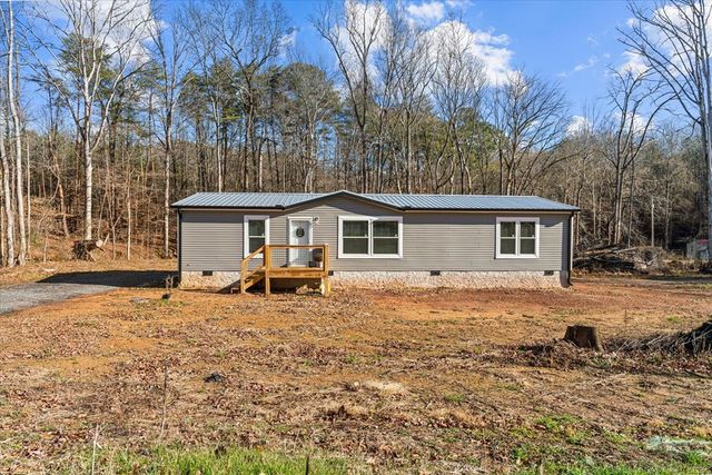 3277 Hurricane Road, Rocky Face, GA 30740