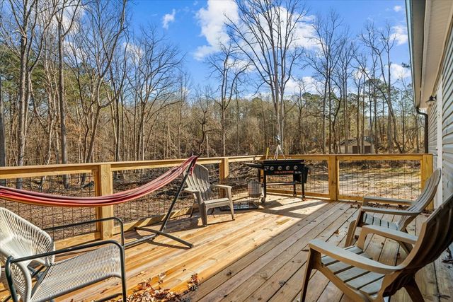 3277 Hurricane Road, Rocky Face, GA 30740