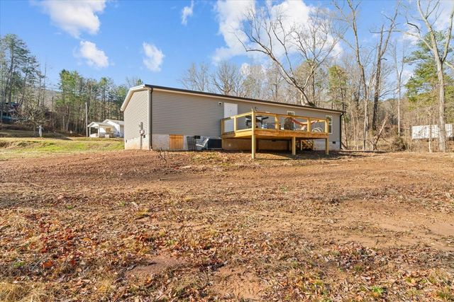 3277 Hurricane Road, Rocky Face, GA 30740