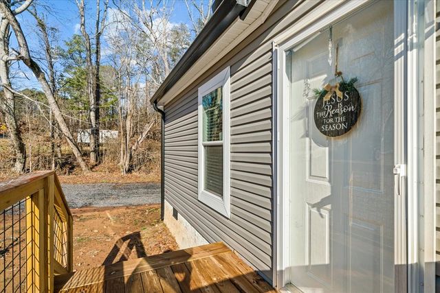 3277 Hurricane Road, Rocky Face, GA 30740