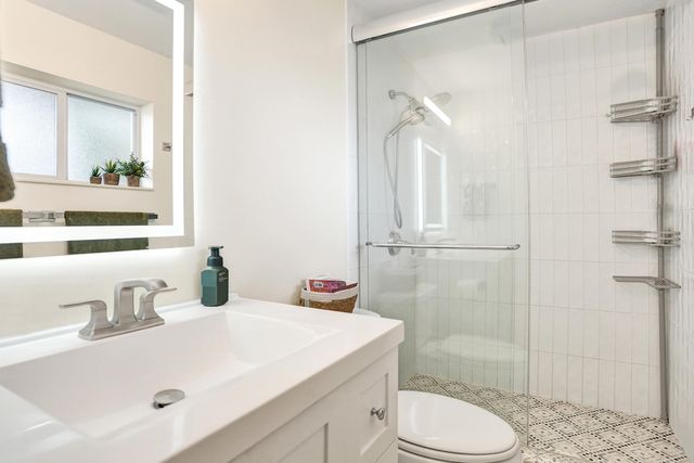 5707 NE 16TH Terrace, Fort Lauderdale, FL 33334