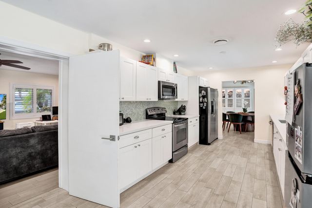 5707 NE 16TH Terrace, Fort Lauderdale, FL 33334