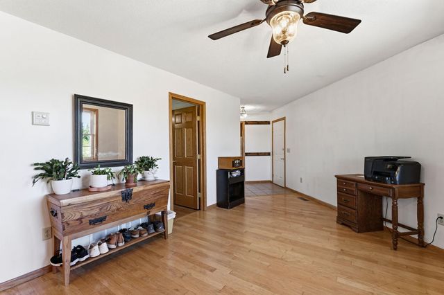 29334 139th Court NW, Princeton, MN 55371
