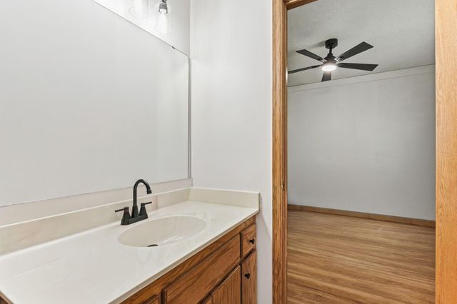 29334 139th Court NW, Princeton, MN 55371