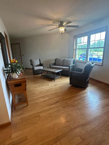 29334 139th Court NW, Princeton, MN 55371
