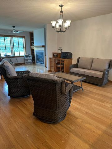 29334 139th Court NW, Princeton, MN 55371