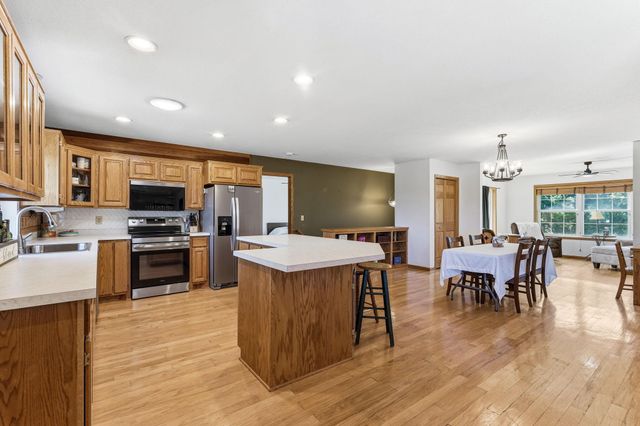29334 139th Court NW, Princeton, MN 55371