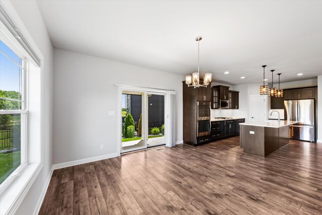 3202 Forestside Lane, Valparaiso, IN 46385