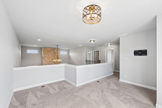 3202 Forestside Lane, Valparaiso, IN 46385