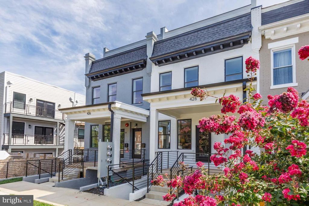 428 MANOR PL NW #2, Washington, DC 20010