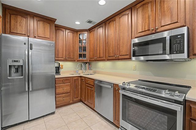 3904 Villanova Drive, Dayton, OH 45429