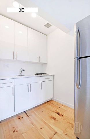 427 Convent Avenue, New York City, NY 10031