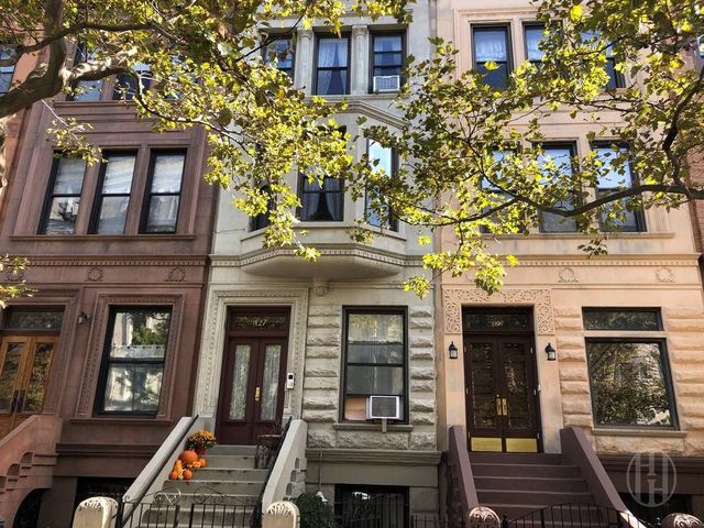 427 Convent Avenue, New York City, NY 10031
