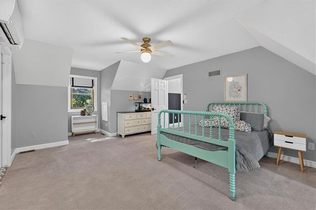 606 Camelot Drive, Liberty, MO 64068