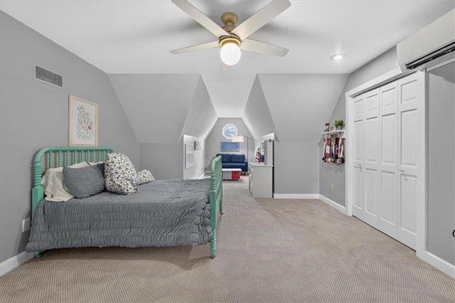 606 Camelot Drive, Liberty, MO 64068
