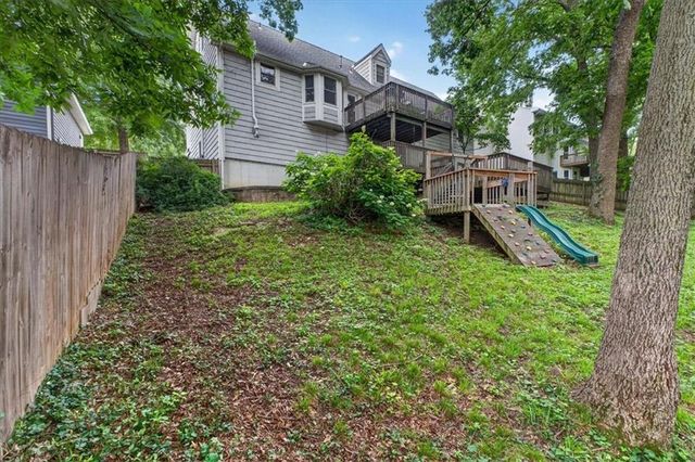 606 Camelot Drive, Liberty, MO 64068