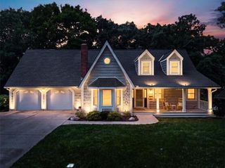 606 Camelot Drive, Liberty, MO 64068