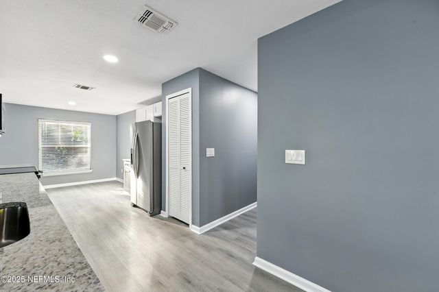 1662 SANDY HOLLOW Loop, Middleburg, FL 32068