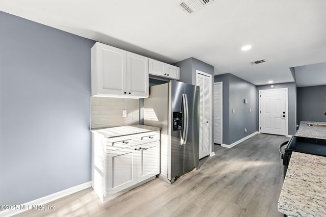 1662 SANDY HOLLOW Loop, Middleburg, FL 32068