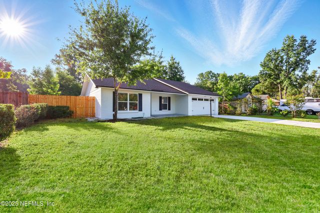 1662 SANDY HOLLOW Loop, Middleburg, FL 32068