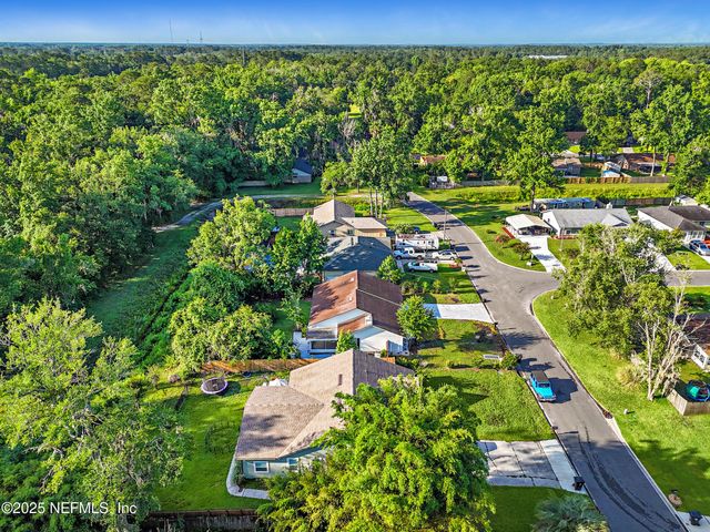 1662 SANDY HOLLOW Loop, Middleburg, FL 32068