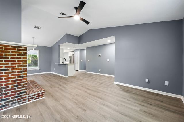1662 SANDY HOLLOW Loop, Middleburg, FL 32068