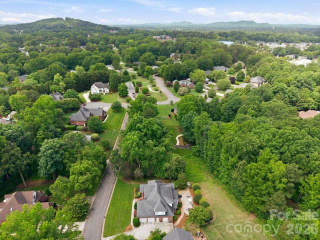 3716 Sand Wedge Drive, Gastonia, NC 28056