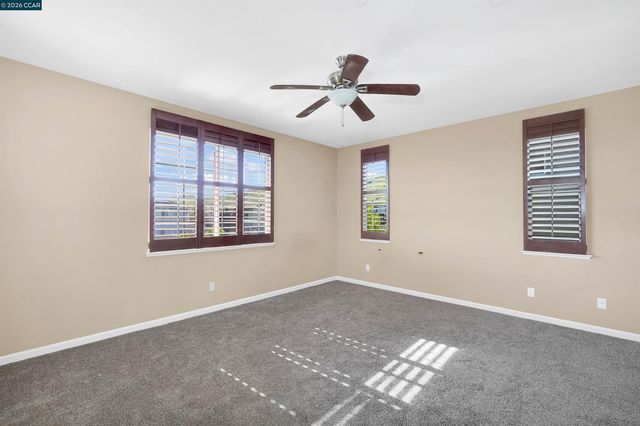 2138 Yellow Rose Cir, Fairfield, CA 94534