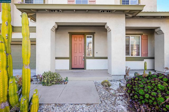 2138 Yellow Rose Cir, Fairfield, CA 94534