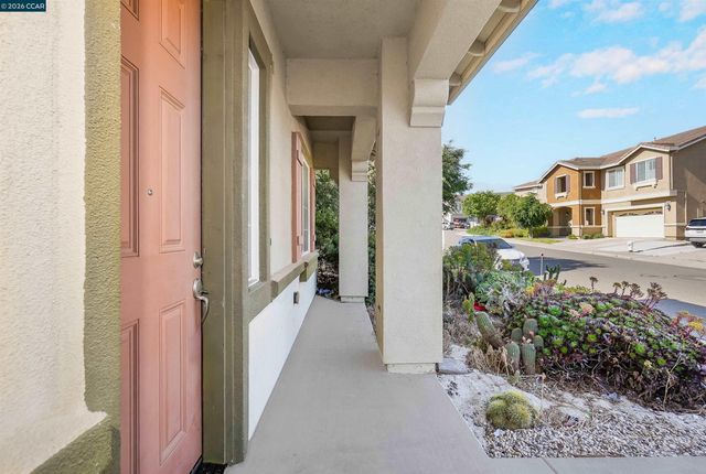 2138 Yellow Rose Cir, Fairfield, CA 94534