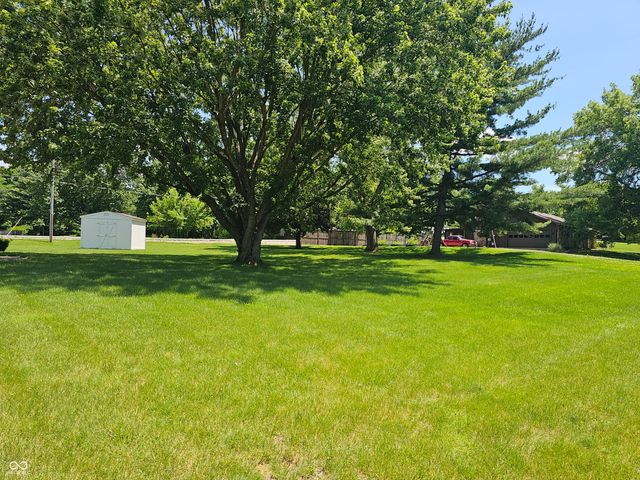 2 Calle De Real Street, Pendleton, IN 46064