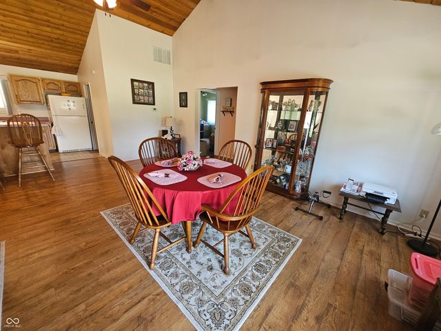 2 Calle De Real Street, Pendleton, IN 46064