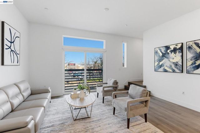 7134 Regional St, Dublin, CA 94568