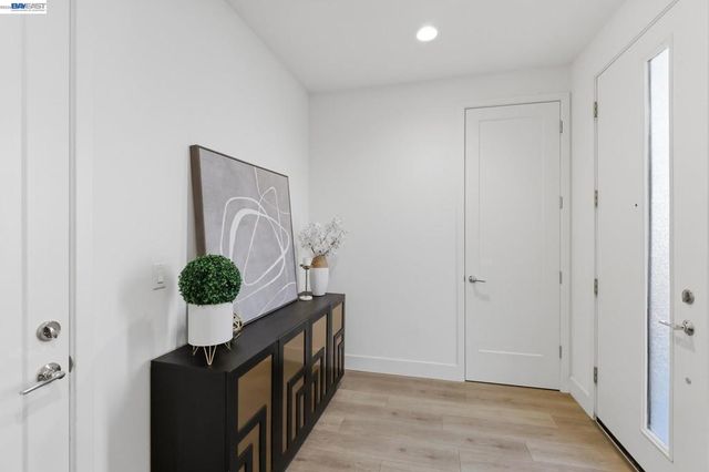 7134 Regional St, Dublin, CA 94568