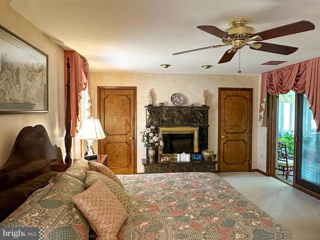 301 CORNER KETCH RD, Downingtown, PA 19335