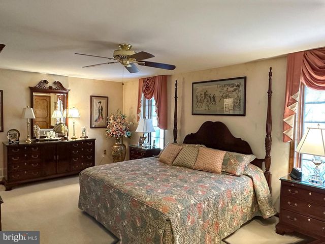 301 CORNER KETCH RD, Downingtown, PA 19335