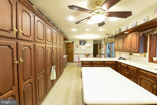 301 CORNER KETCH RD, Downingtown, PA 19335