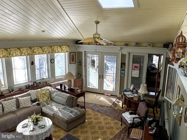 301 CORNER KETCH RD, Downingtown, PA 19335