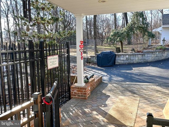 301 CORNER KETCH RD, Downingtown, PA 19335