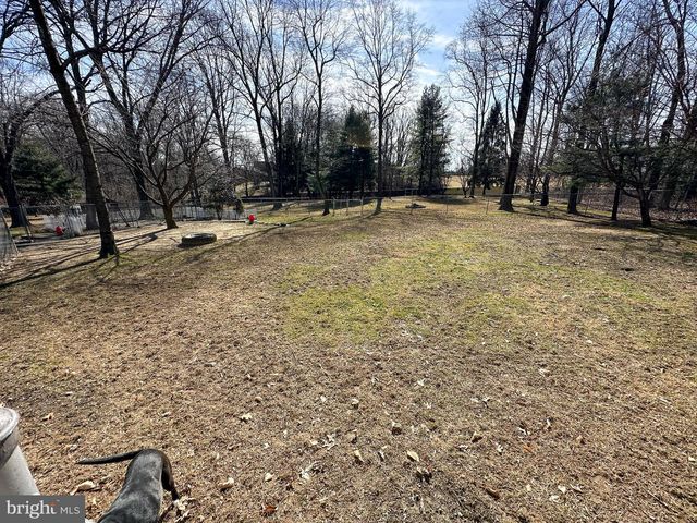 301 CORNER KETCH RD, Downingtown, PA 19335