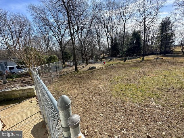 301 CORNER KETCH RD, Downingtown, PA 19335