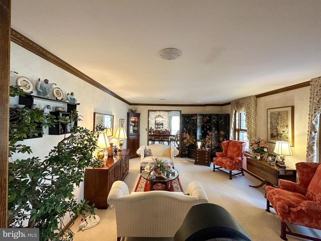 301 CORNER KETCH RD, Downingtown, PA 19335