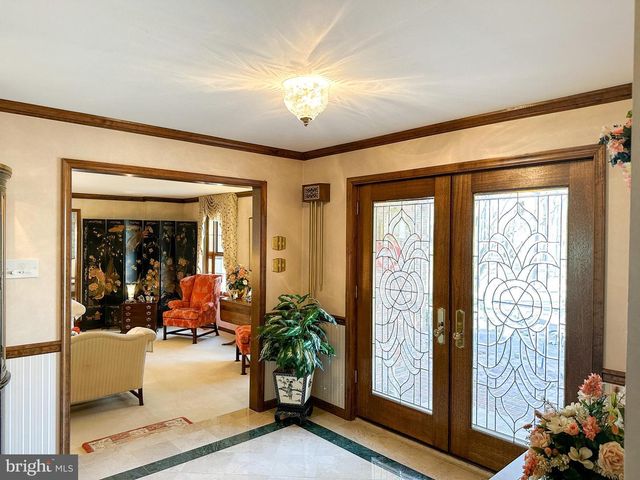 301 CORNER KETCH RD, Downingtown, PA 19335