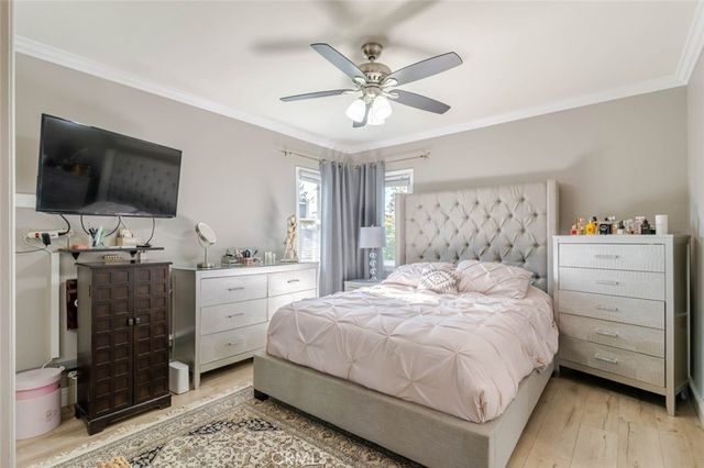 3302 Paraiso Way, La Crescenta, CA 91214